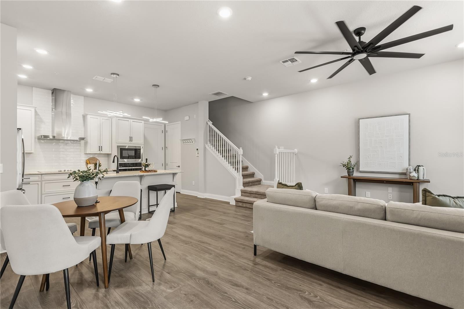 Image 6 of 34 For 919 Wild Date Lane