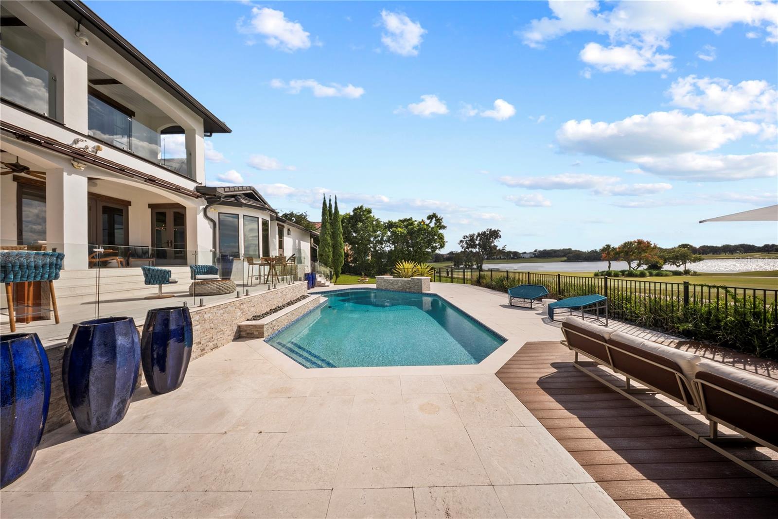 Image 14 of 100 For 5558 Brookline Drive