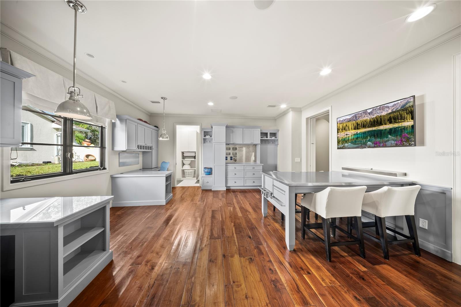 Image 32 of 100 For 5558 Brookline Drive