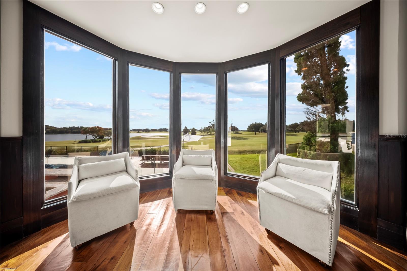 Image 43 of 100 For 5558 Brookline Drive