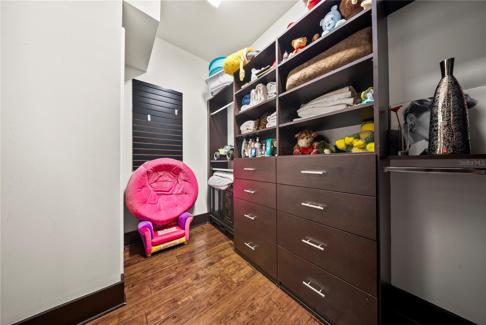 Image 61 of 100 For 5558 Brookline Drive