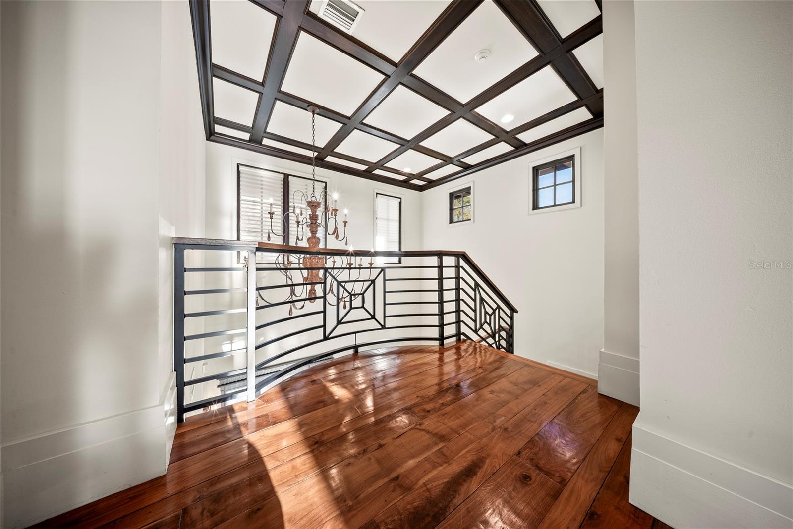 Image 88 of 100 For 5558 Brookline Drive