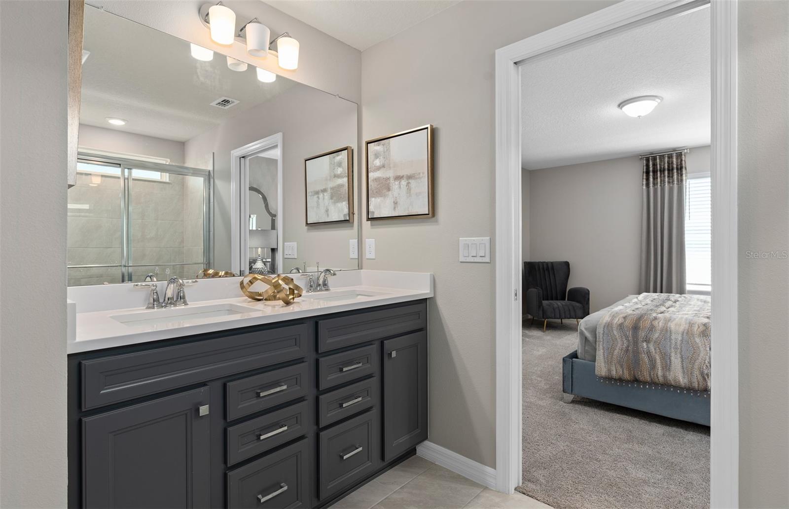 Image 25 of 37 For 16131 Coastal Cove Lane