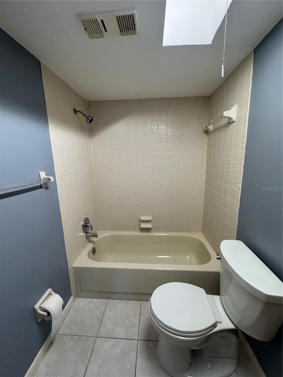 Image 14 of 26 For 12300 Park Boulevard 224