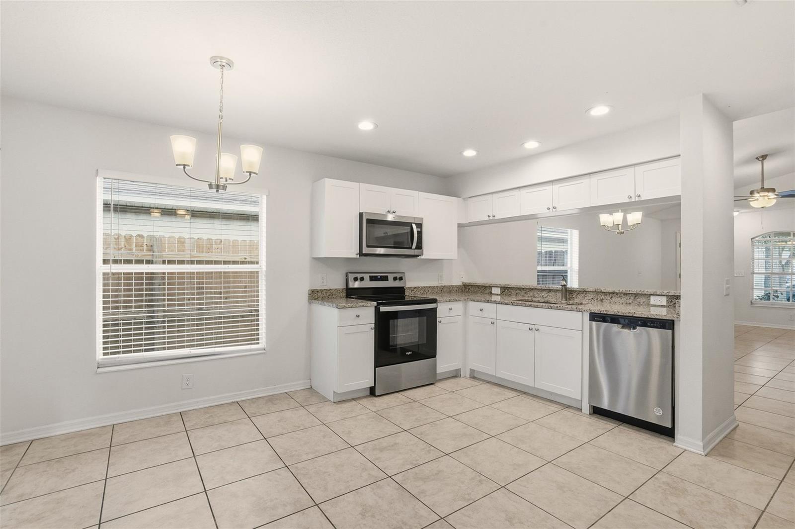 Image 11 of 26 For 927 Windton Oak Drive