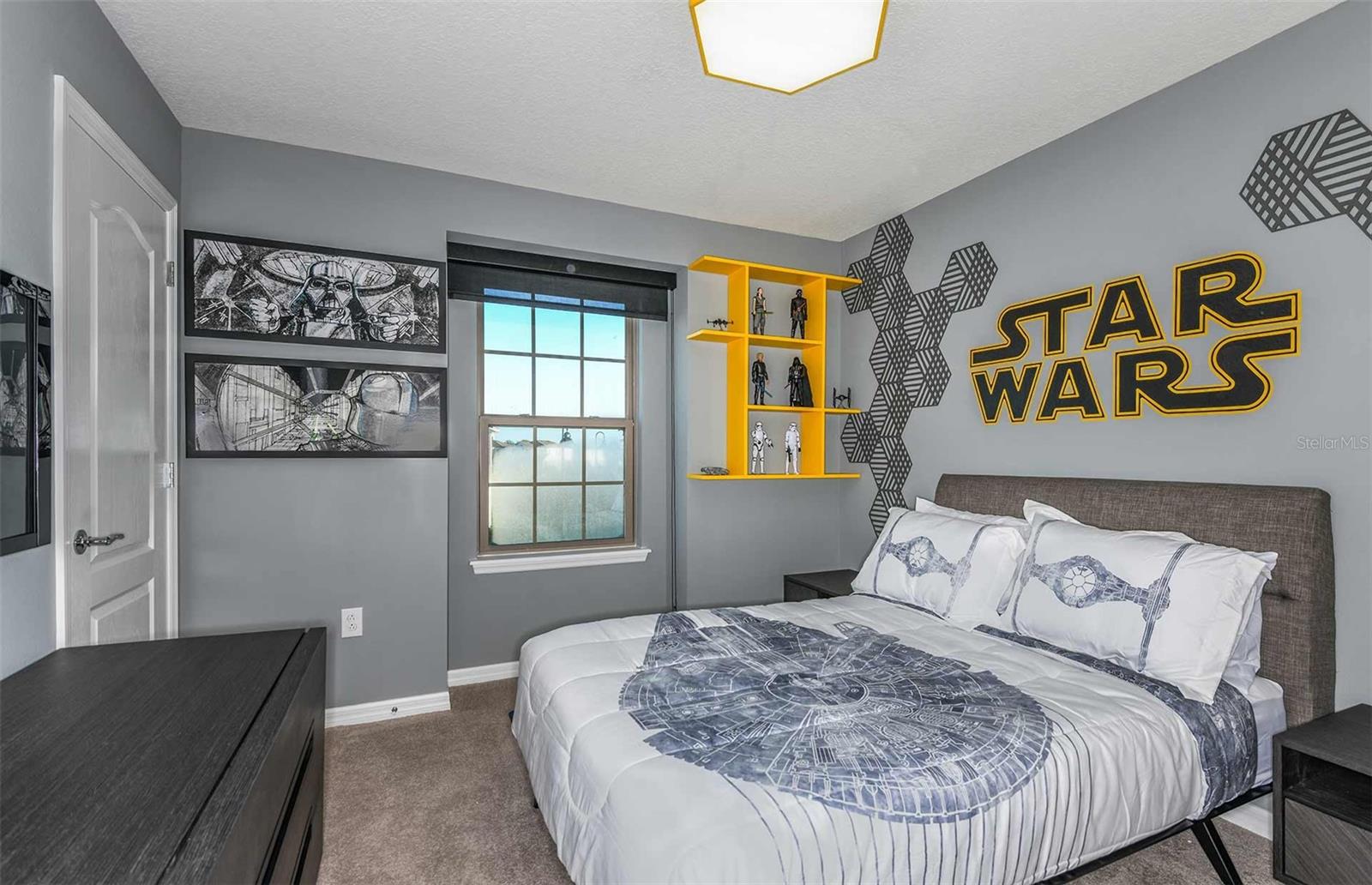 Image 17 of 21 For 16188 Palm Frond Avenue