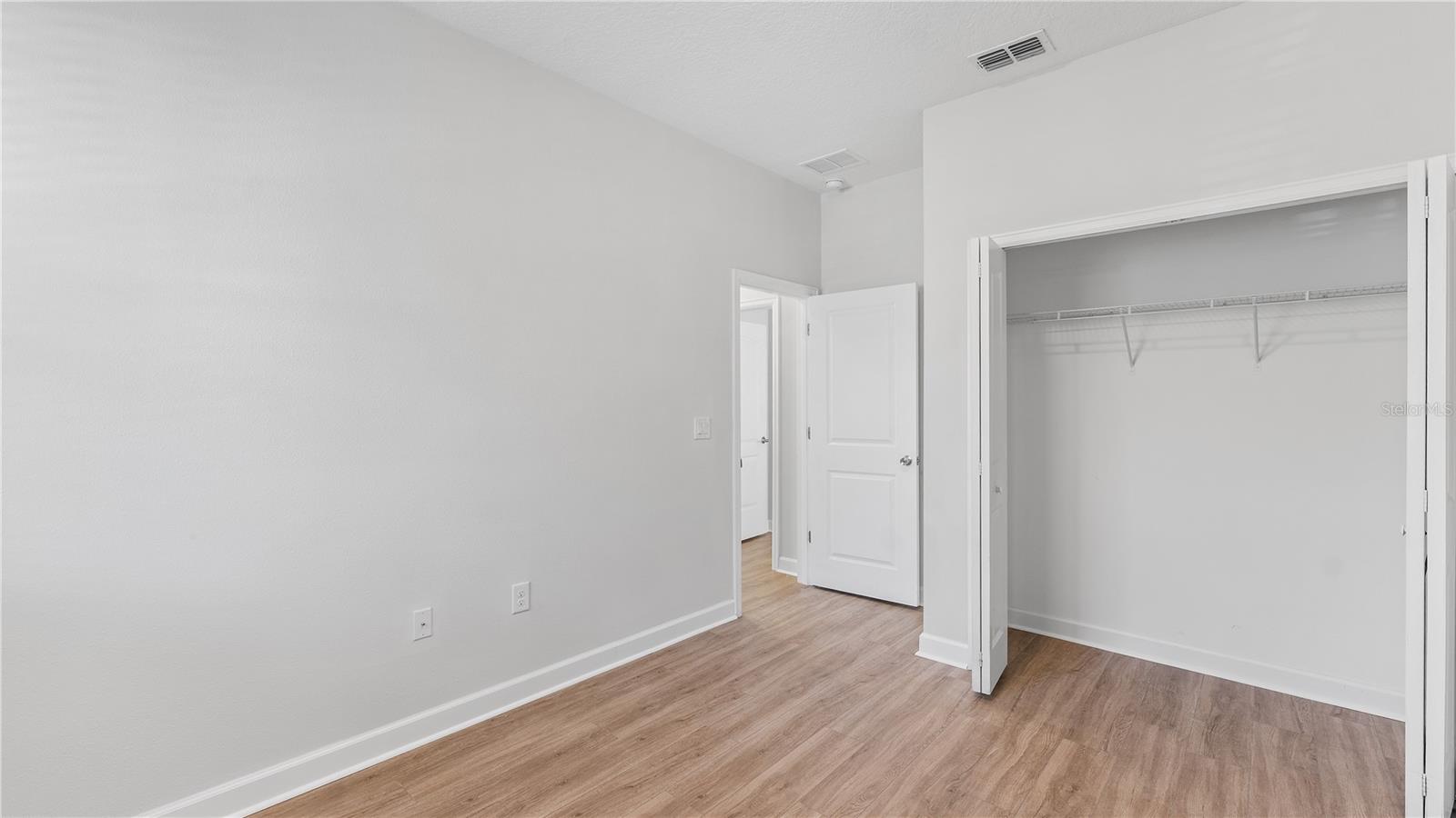 Image 15 of 49 For 11126 Sweetgum Woods Drive