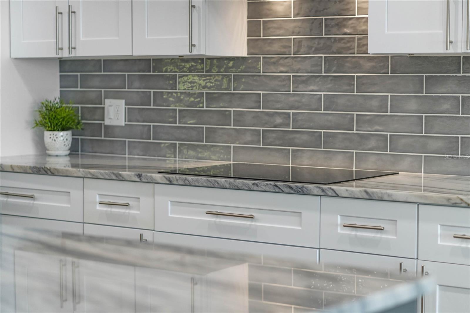 Image 19 of 99 For 13830 Lake Mary Jane Road