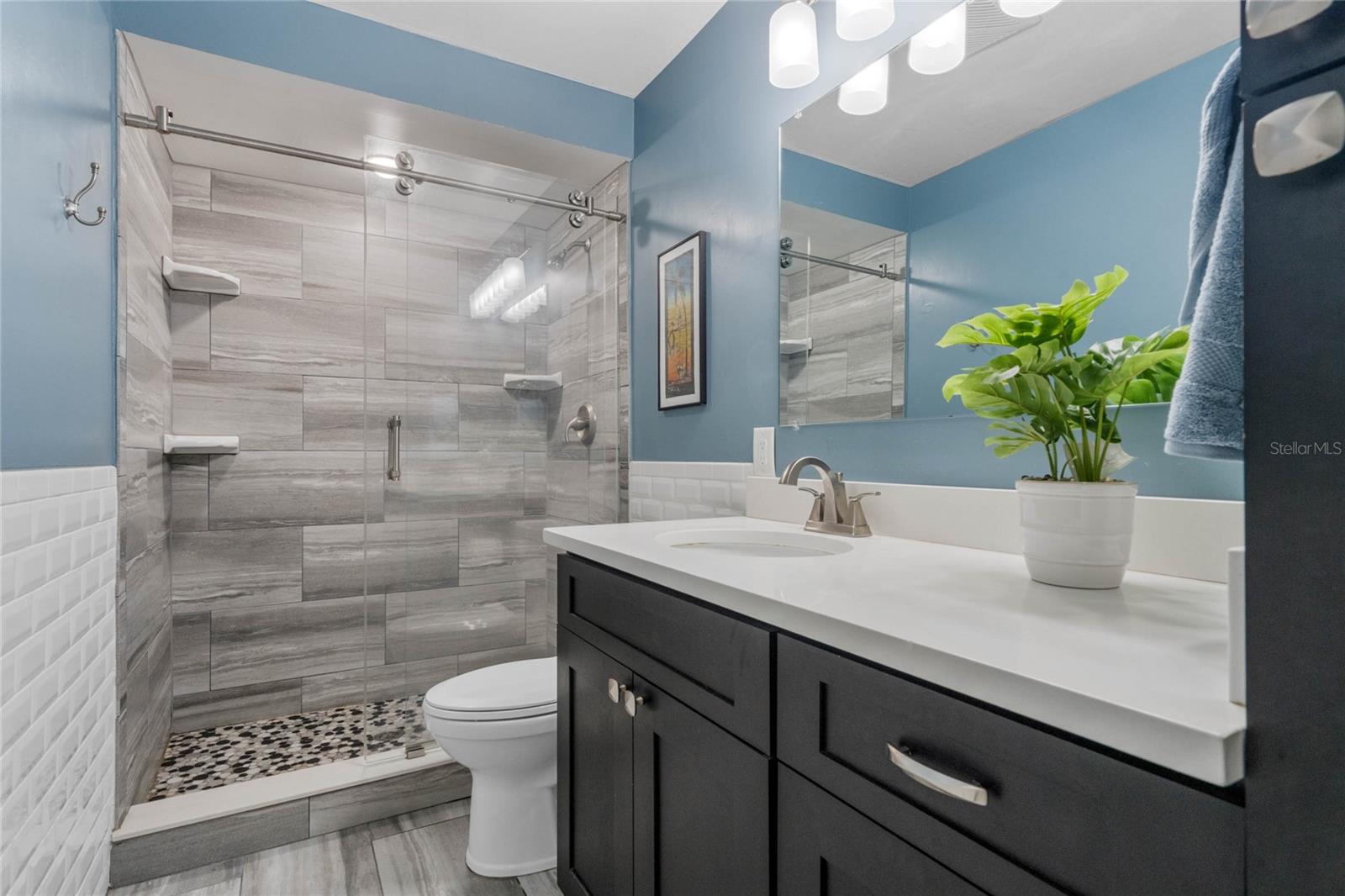 Image 36 of 99 For 13830 Lake Mary Jane Road