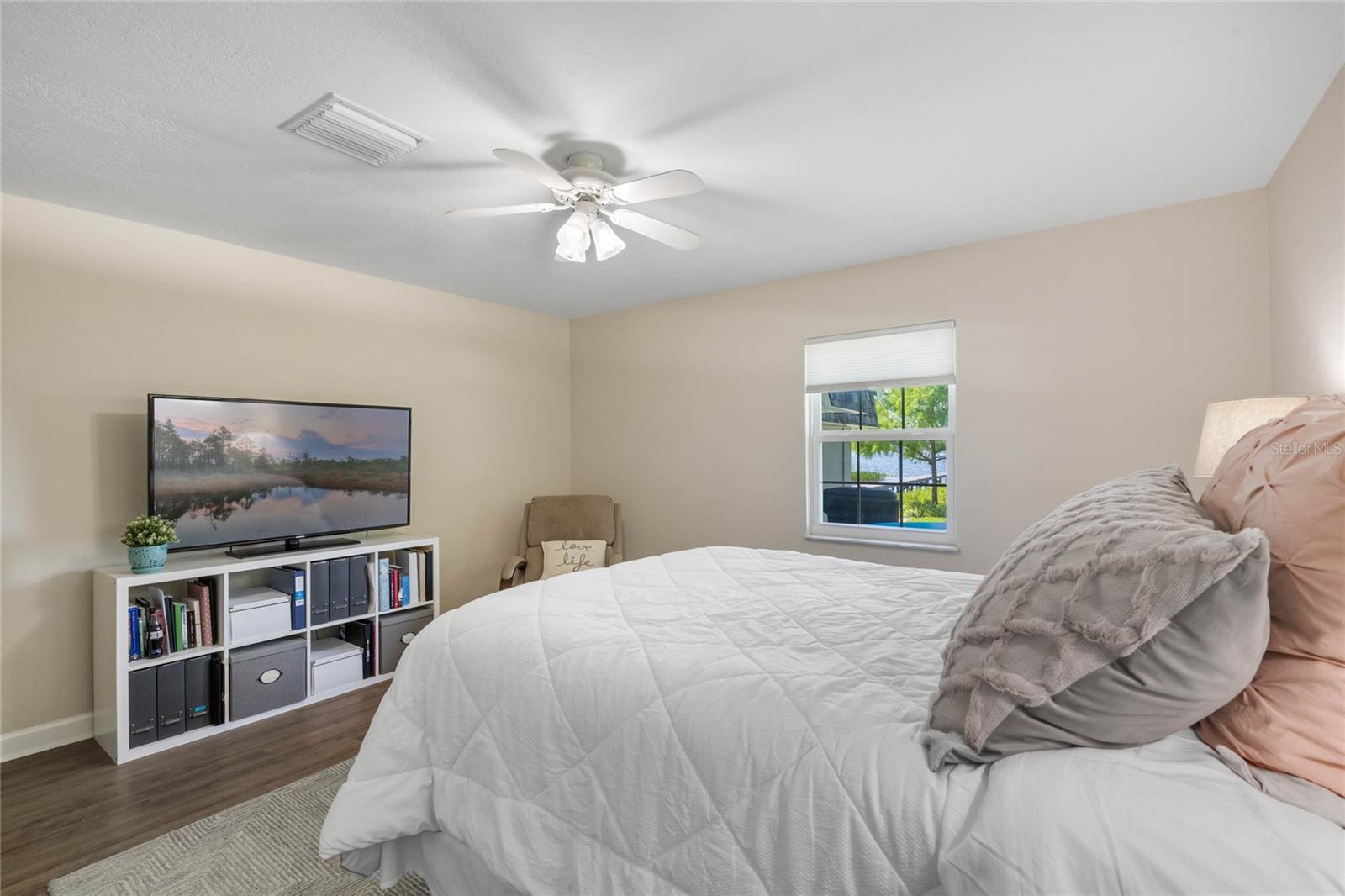 Image 39 of 99 For 13830 Lake Mary Jane Road