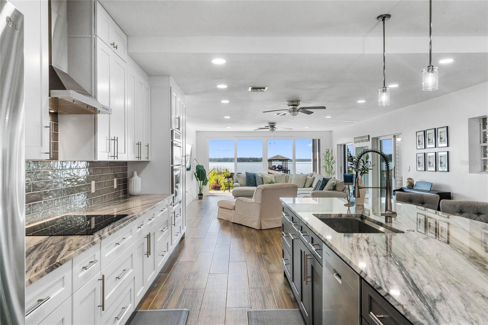 Image 4 of 99 For 13830 Lake Mary Jane Road