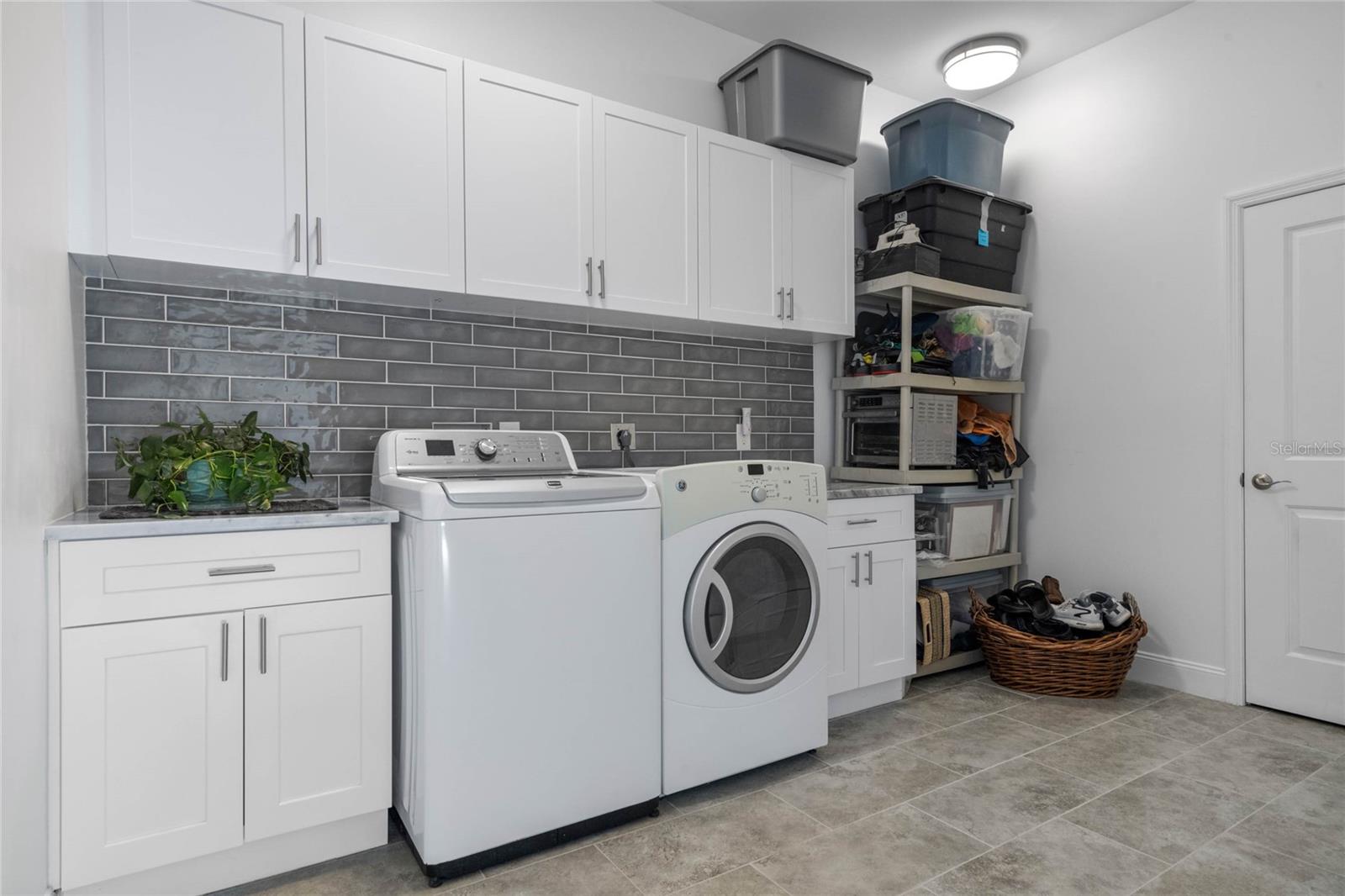 Image 40 of 99 For 13830 Lake Mary Jane Road