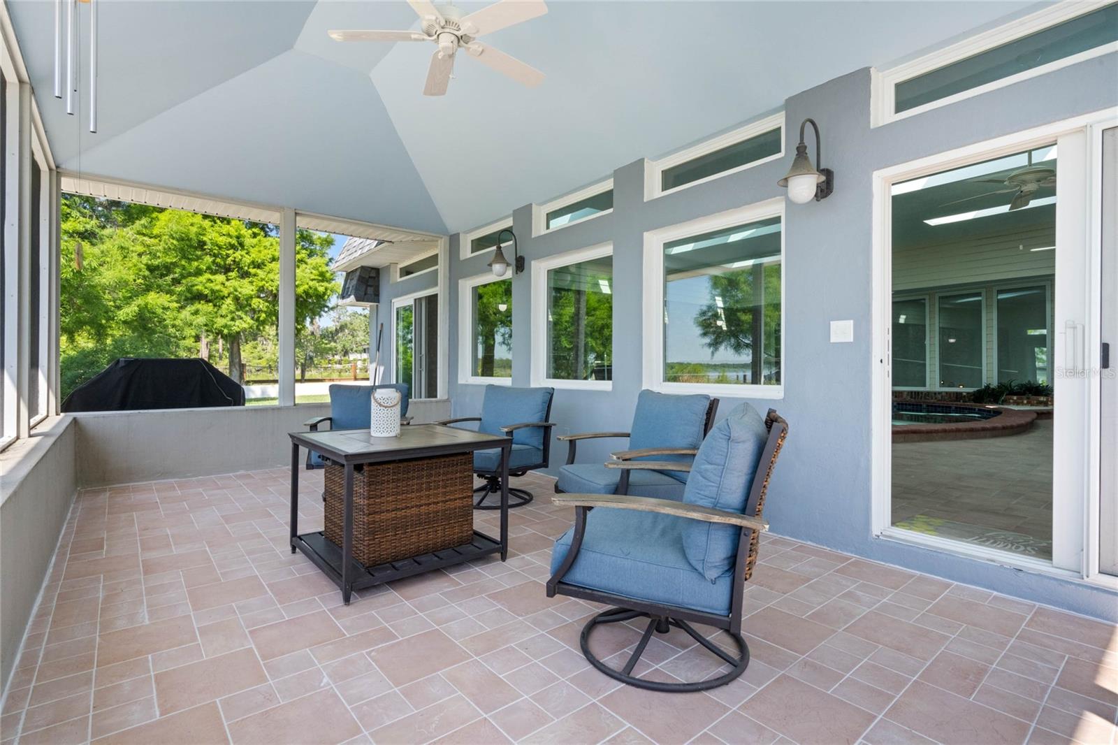 Image 49 of 99 For 13830 Lake Mary Jane Road