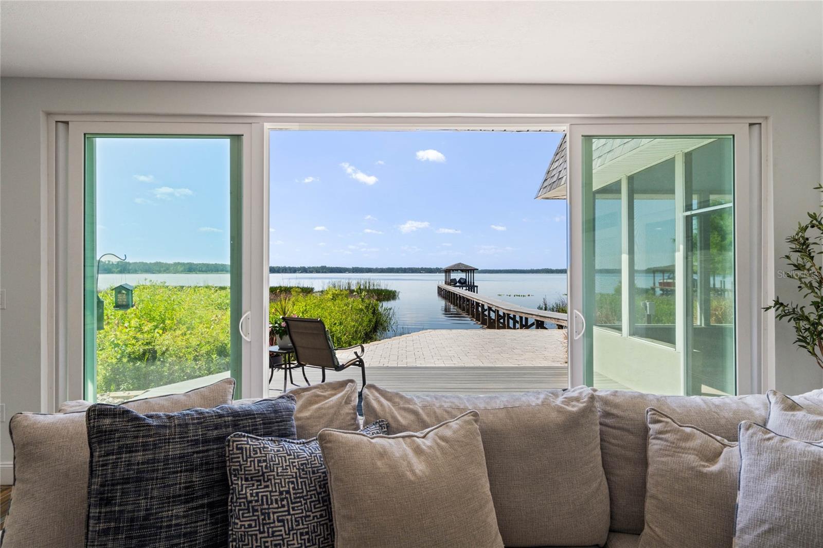 Image 5 of 99 For 13830 Lake Mary Jane Road