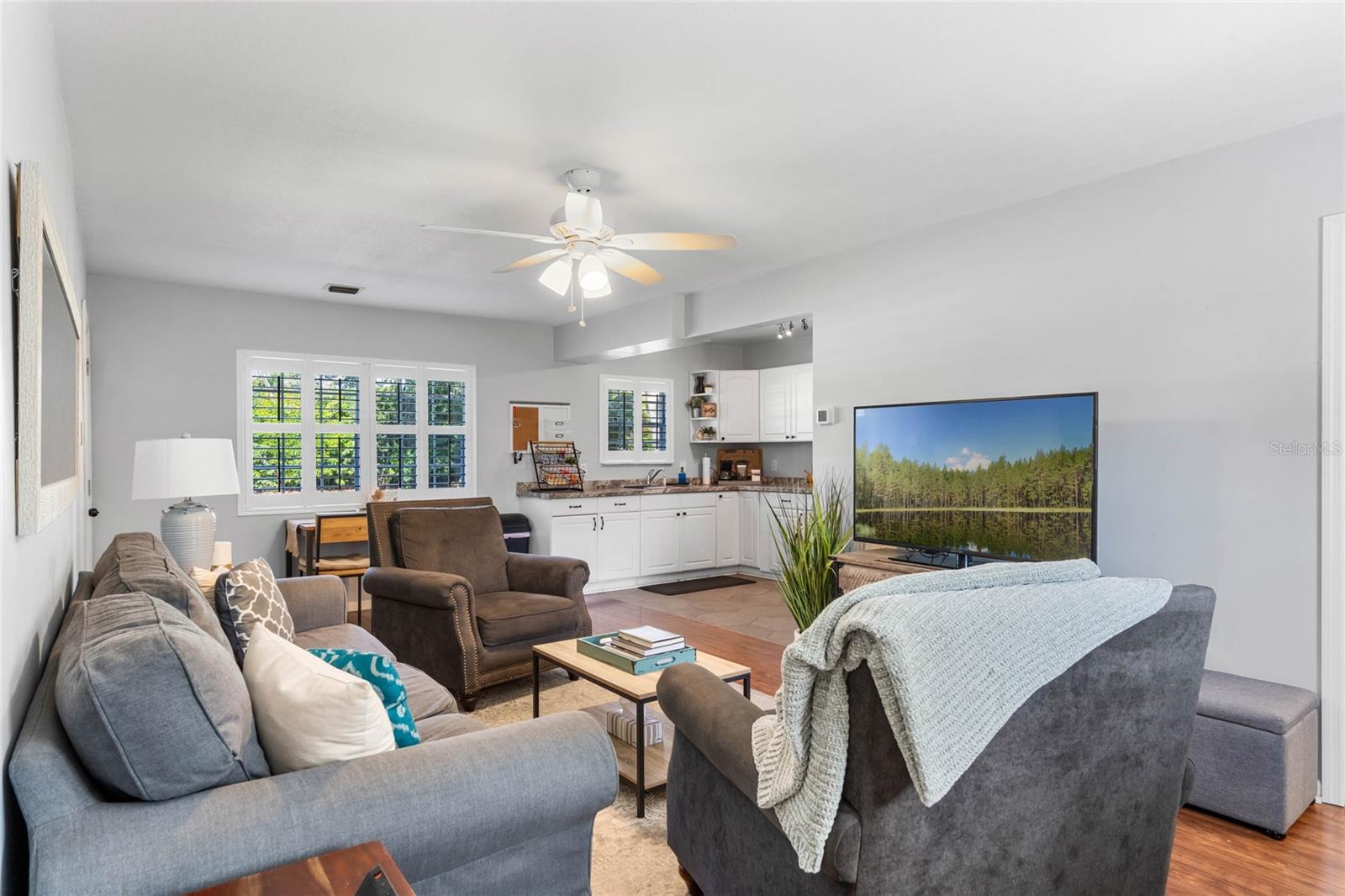 Image 64 of 99 For 13830 Lake Mary Jane Road