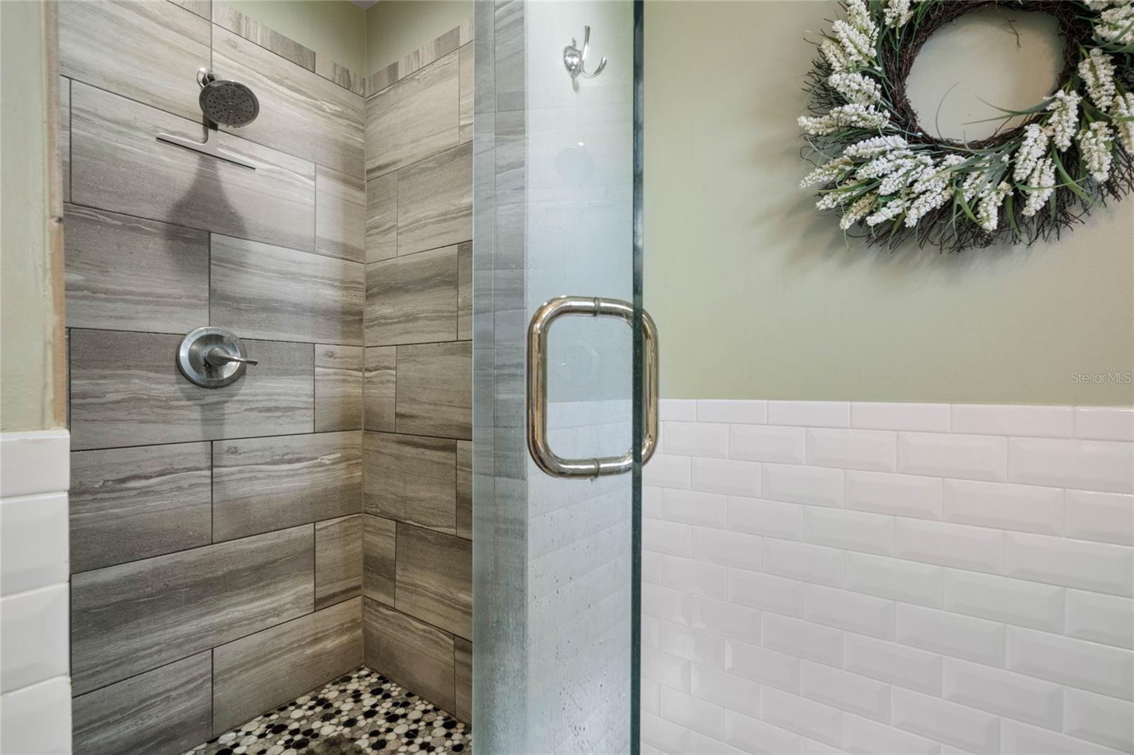 Image 68 of 99 For 13830 Lake Mary Jane Road