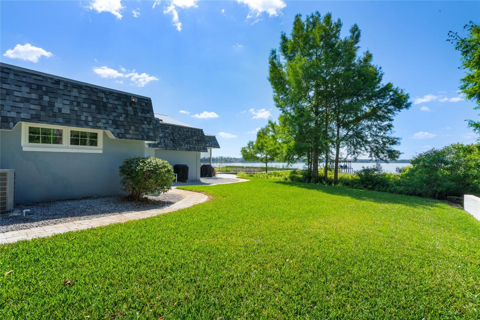 Image 71 of 99 For 13830 Lake Mary Jane Road