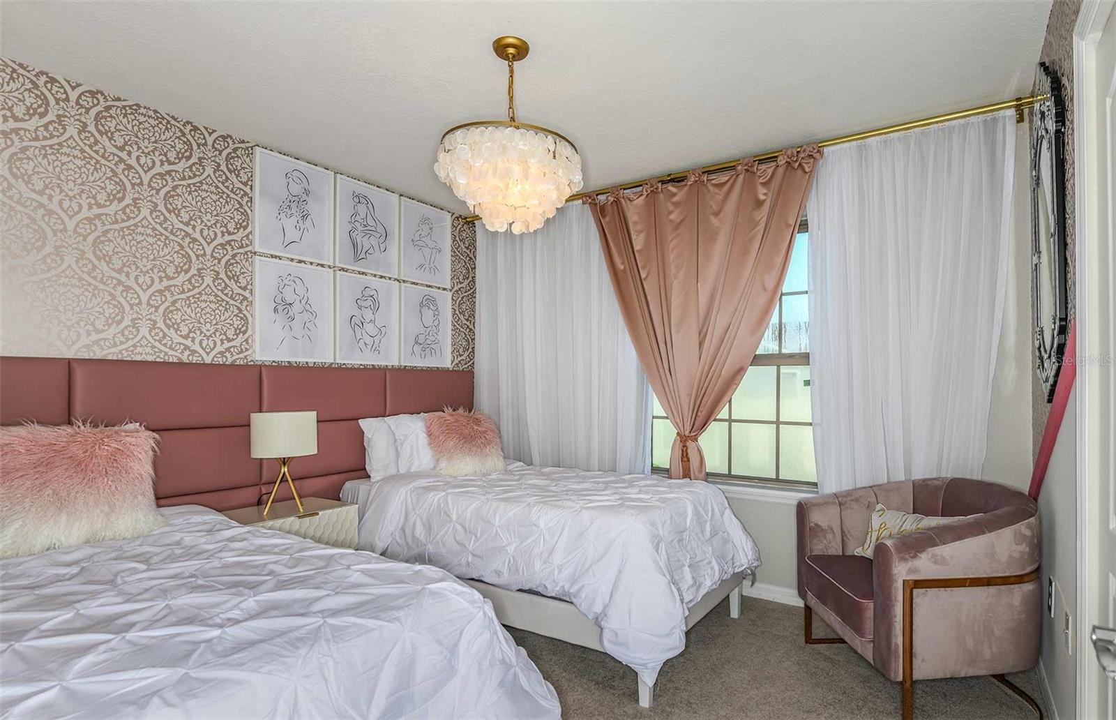 Image 19 of 21 For 16184 Palm Frond Avenue