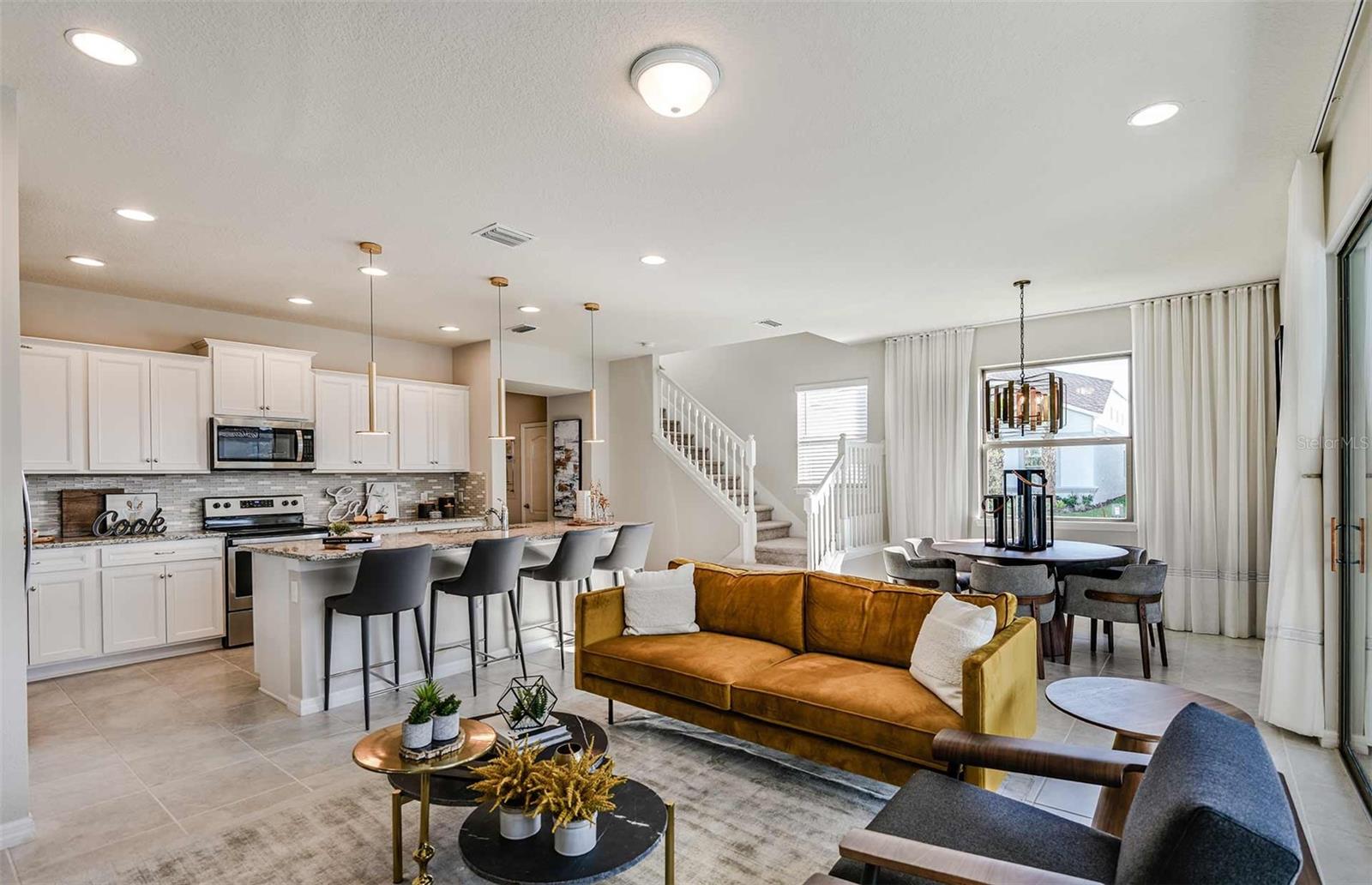 Image 6 of 21 For 16184 Palm Frond Avenue