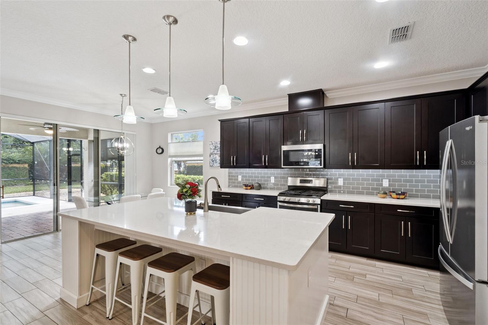 Image 28 of 57 For 100 Verde Way