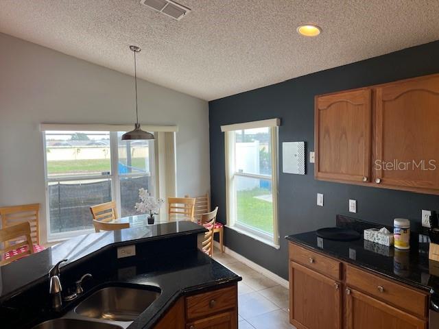 Image 26 of 73 For 2533 Oneida Loop