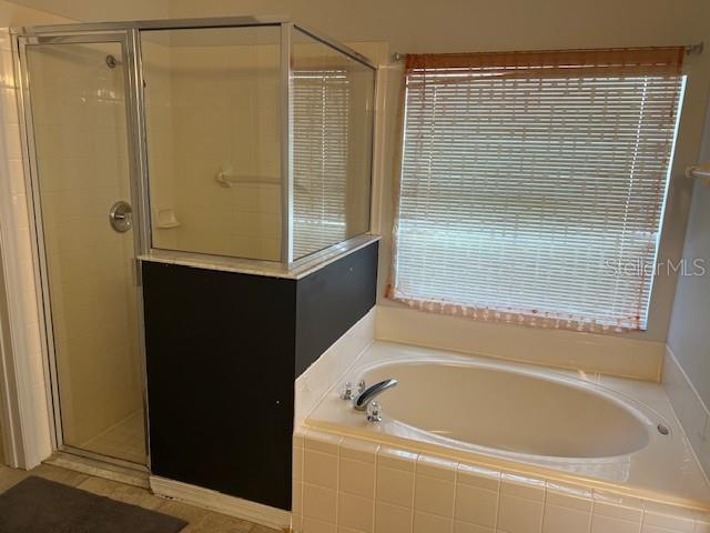 Image 44 of 73 For 2533 Oneida Loop