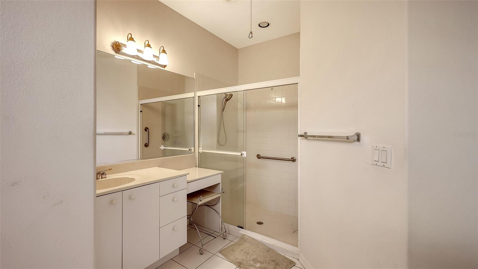 Image 20 of 41 For 3744 Castellon Court