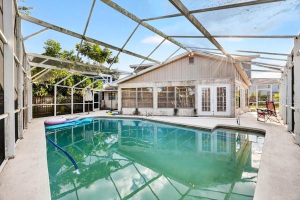 Image 3 of 12 For 4600 Pine Lake Drive