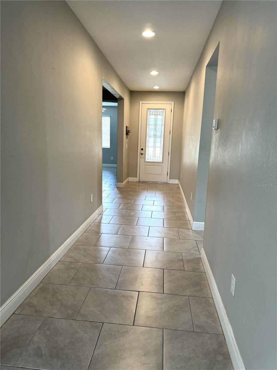 Image 29 of 39 For 1315 Yorkshire Court