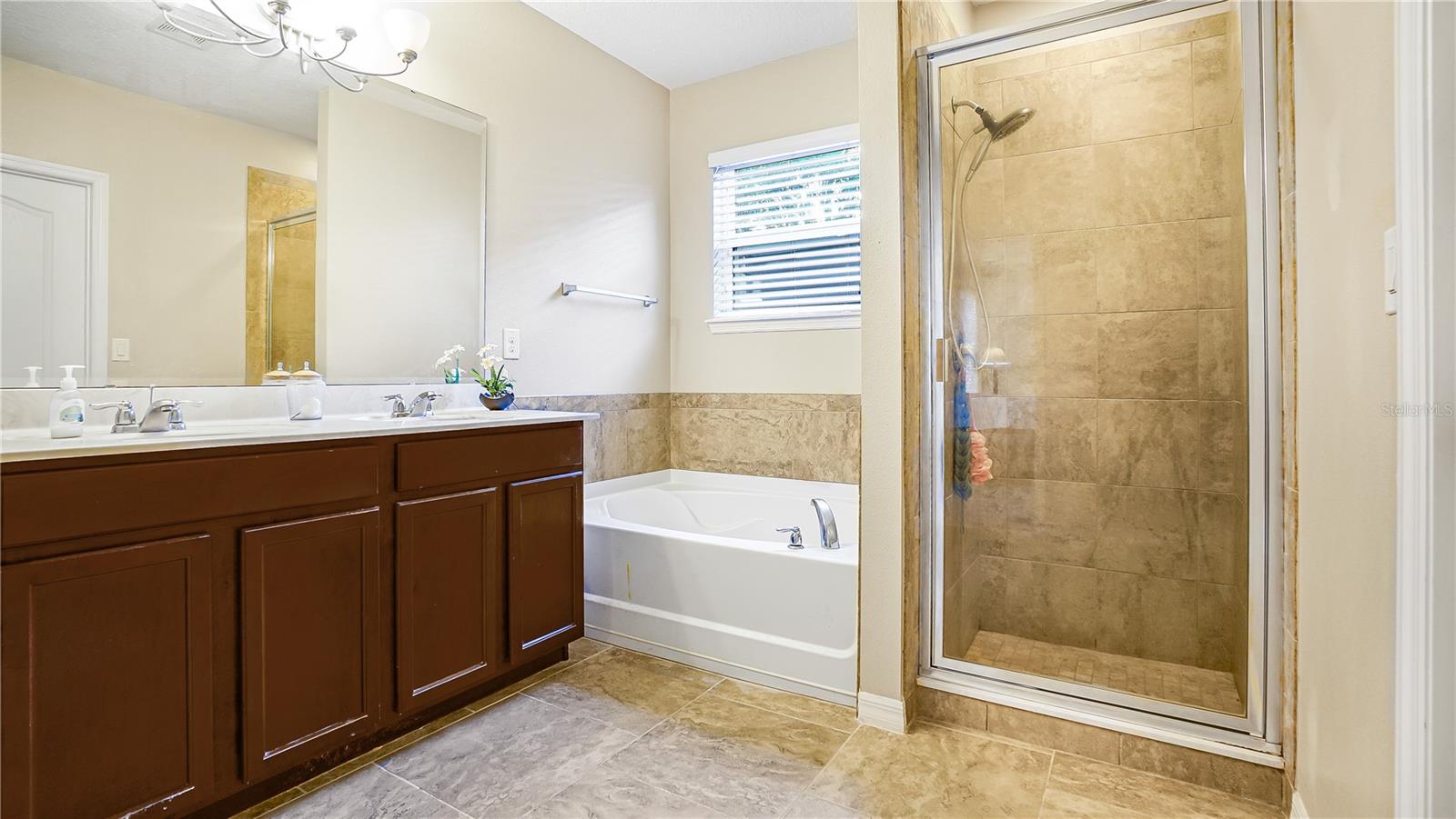 Image 12 of 21 For 4985 Grassy Knoll Drive