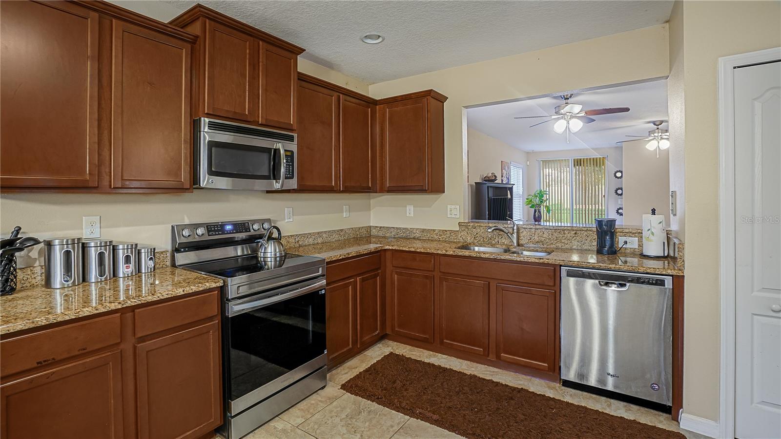 Image 6 of 21 For 4985 Grassy Knoll Drive