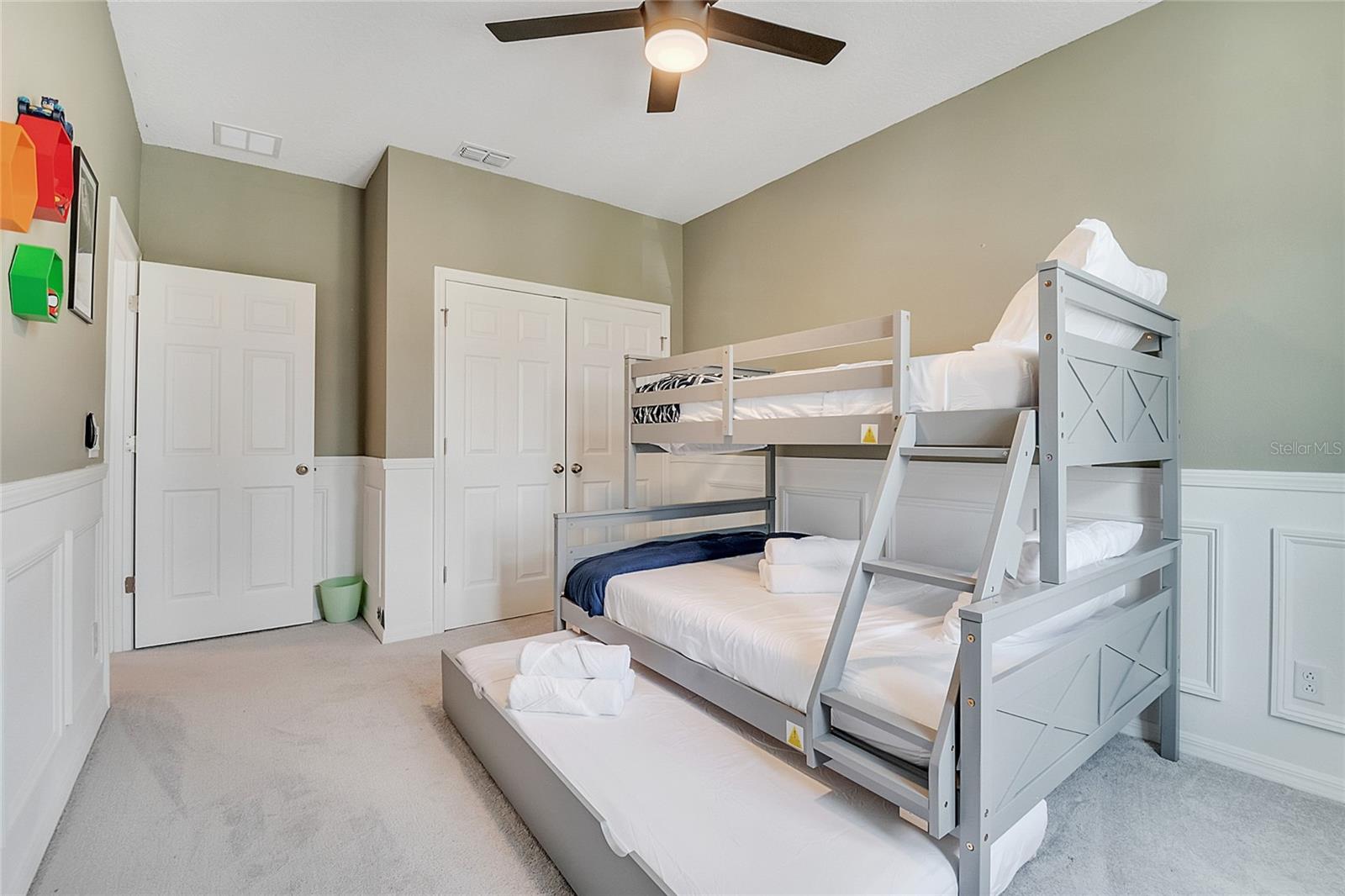 Image 29 of 47 For 166 Aberdeen Street