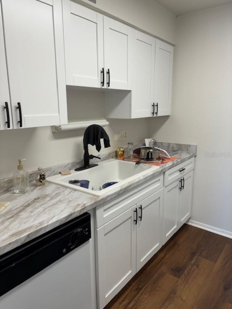 Image 10 of 15 For 350 79th Avenue N 122