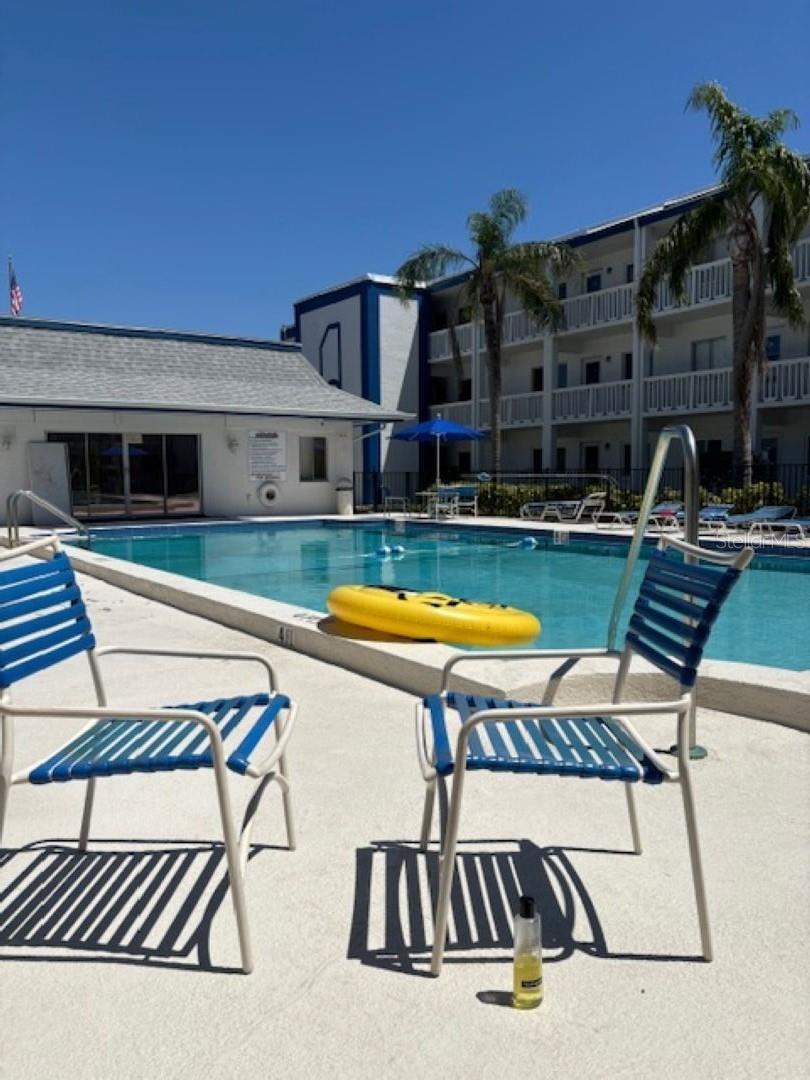 Image 4 of 15 For 350 79th Avenue N 122