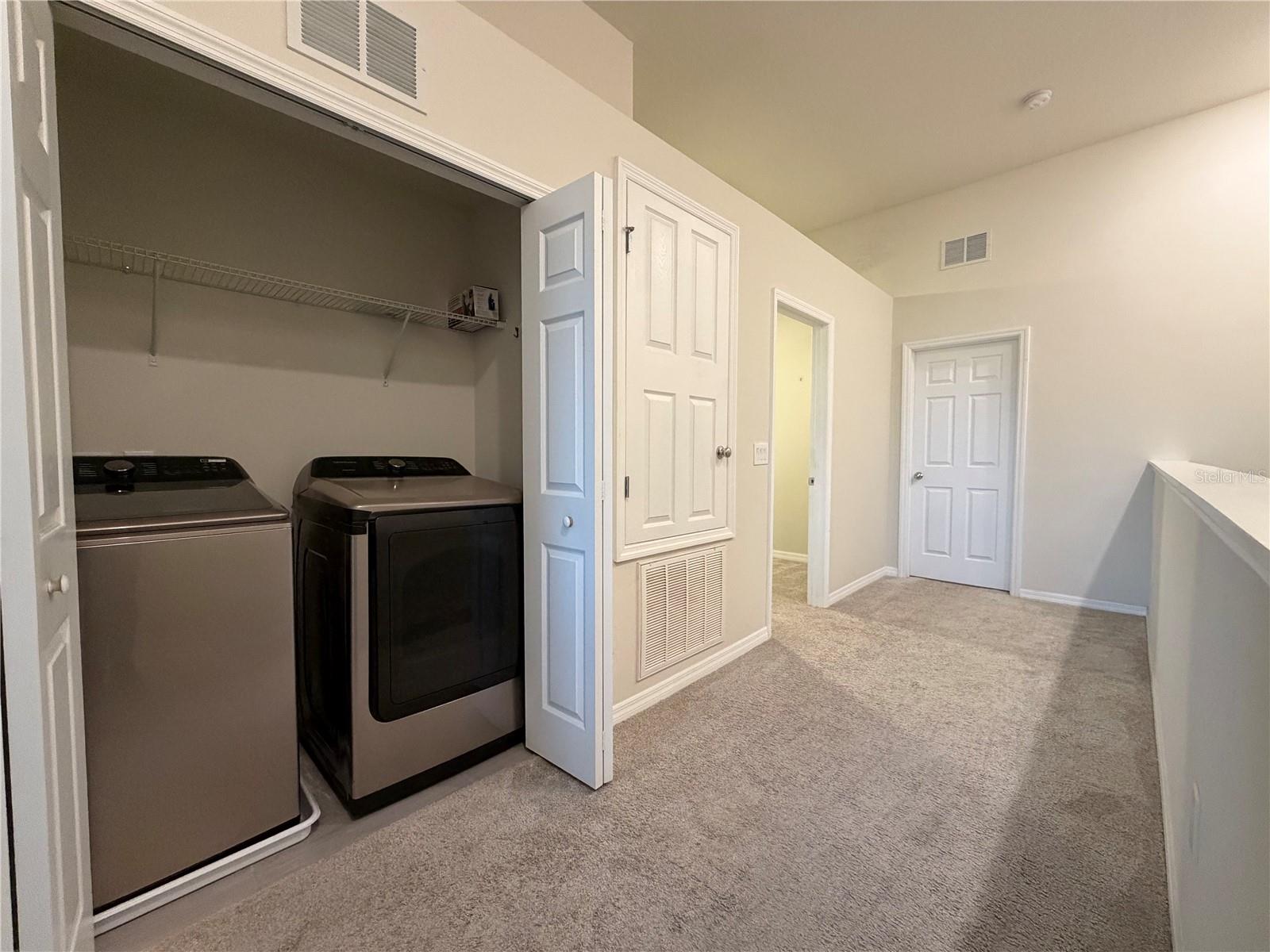 Image 16 of 27 For 3833 Plainview Drive