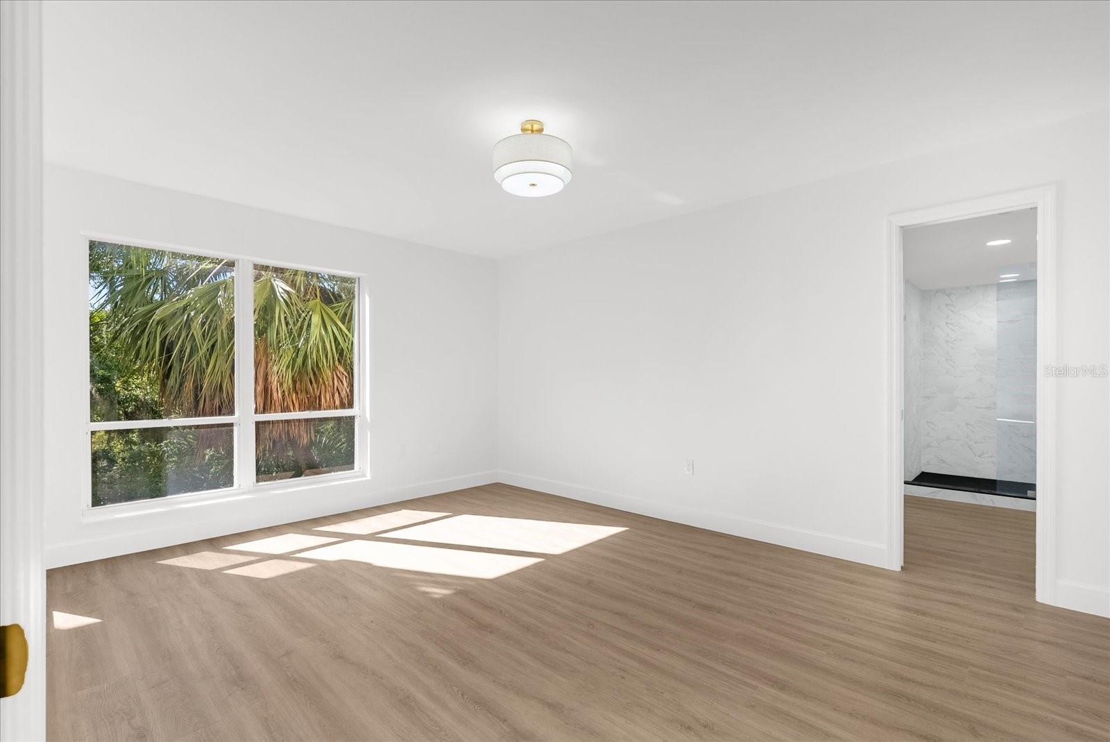 Image 12 of 30 For 206 Quayside Circle 404