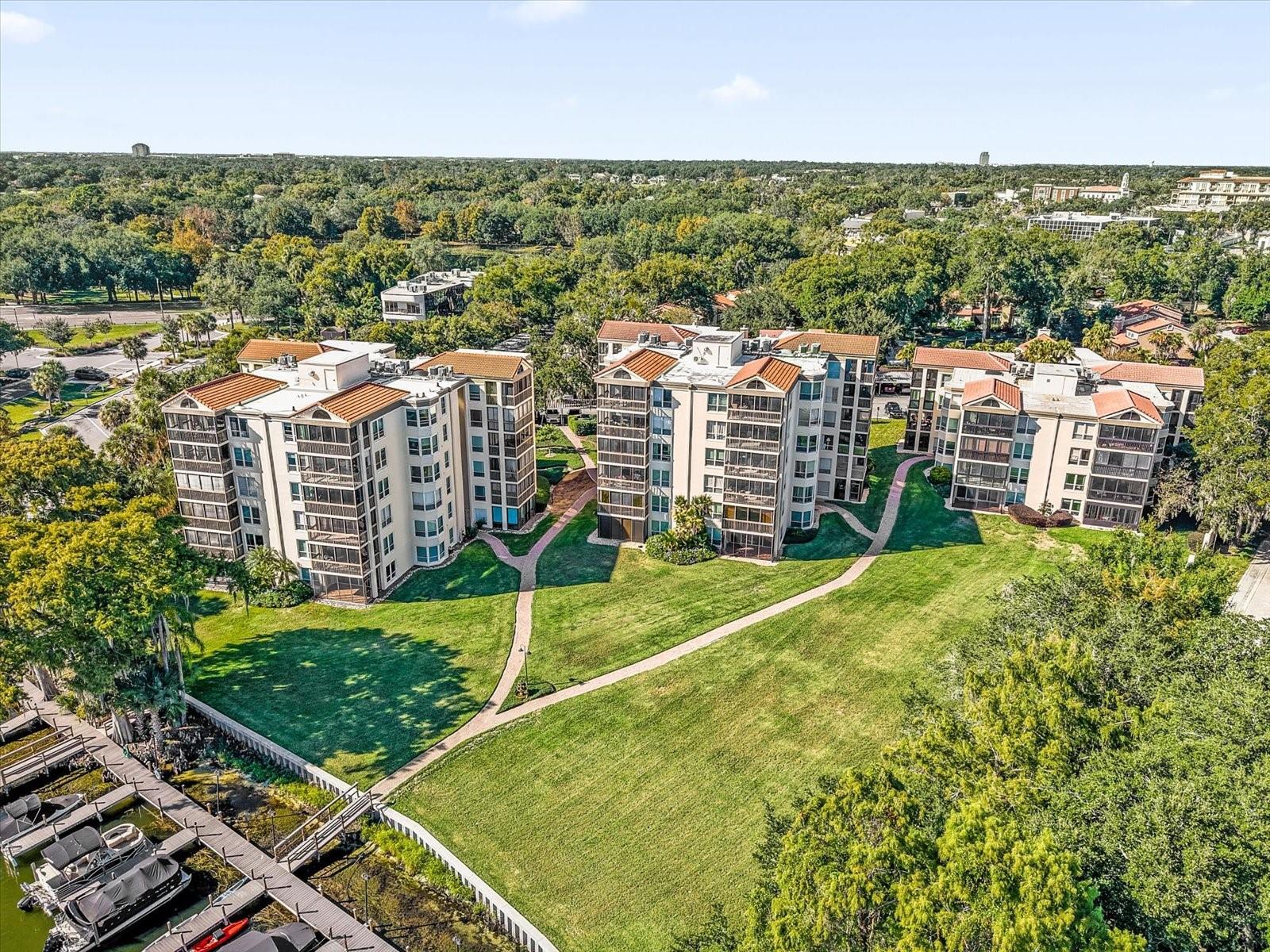 Image 29 of 30 For 206 Quayside Circle 404