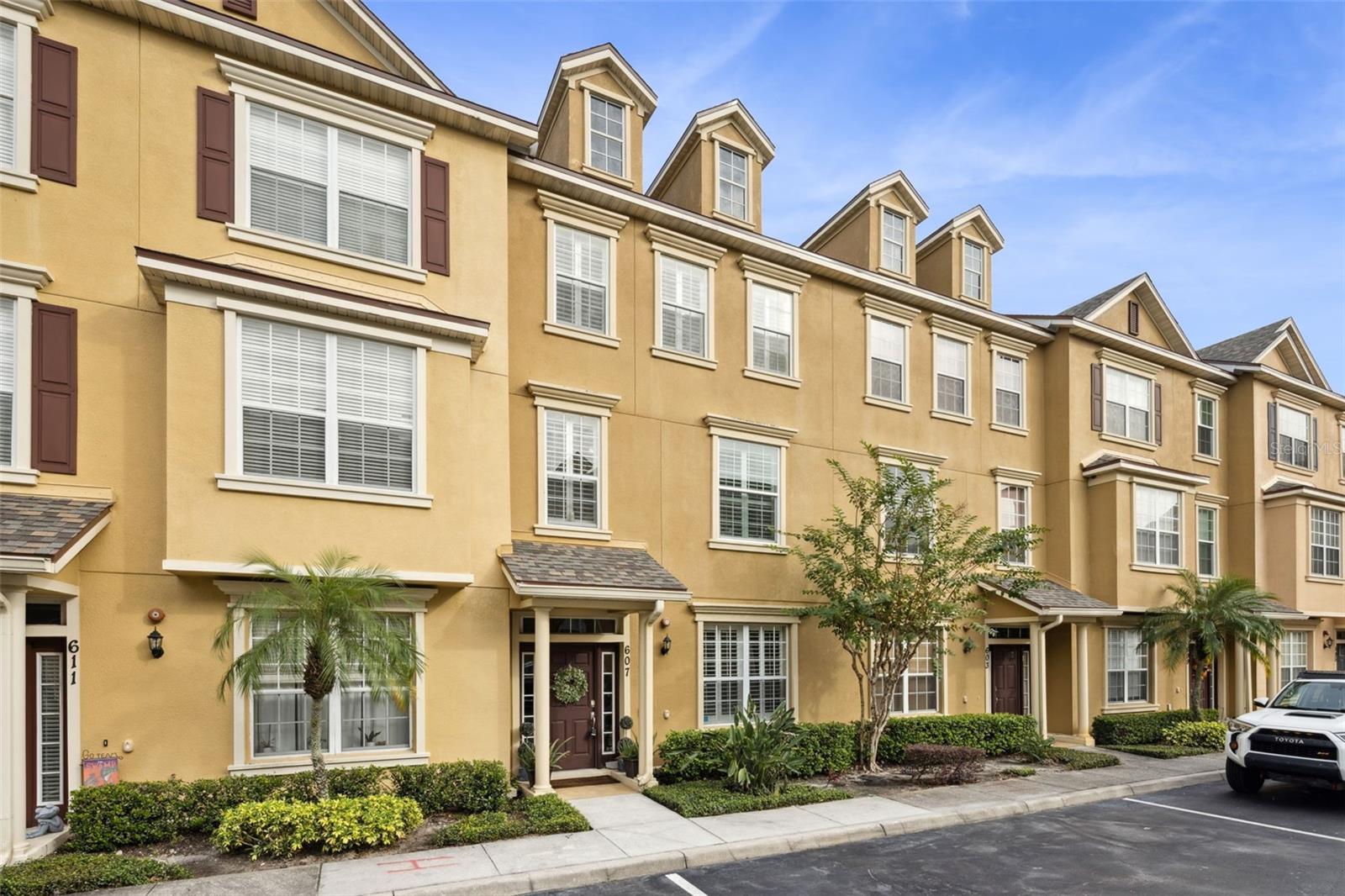 Image 25 of 35 For 607 Pensacola Lane