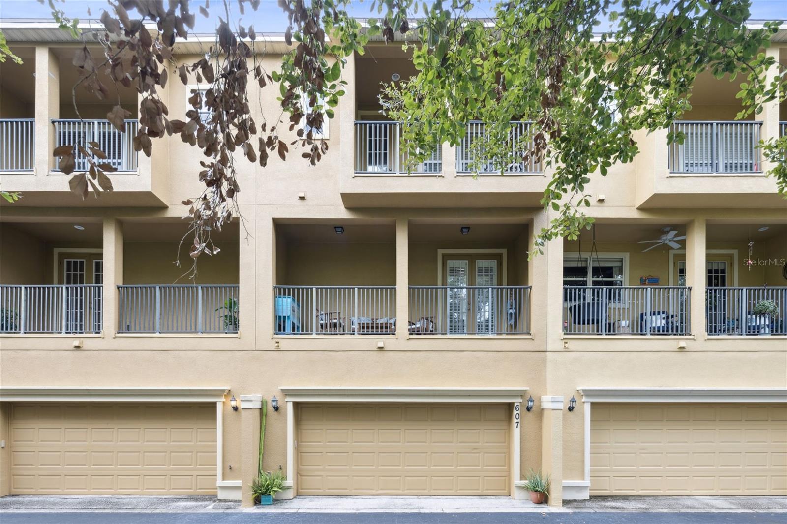 Image 27 of 35 For 607 Pensacola Lane