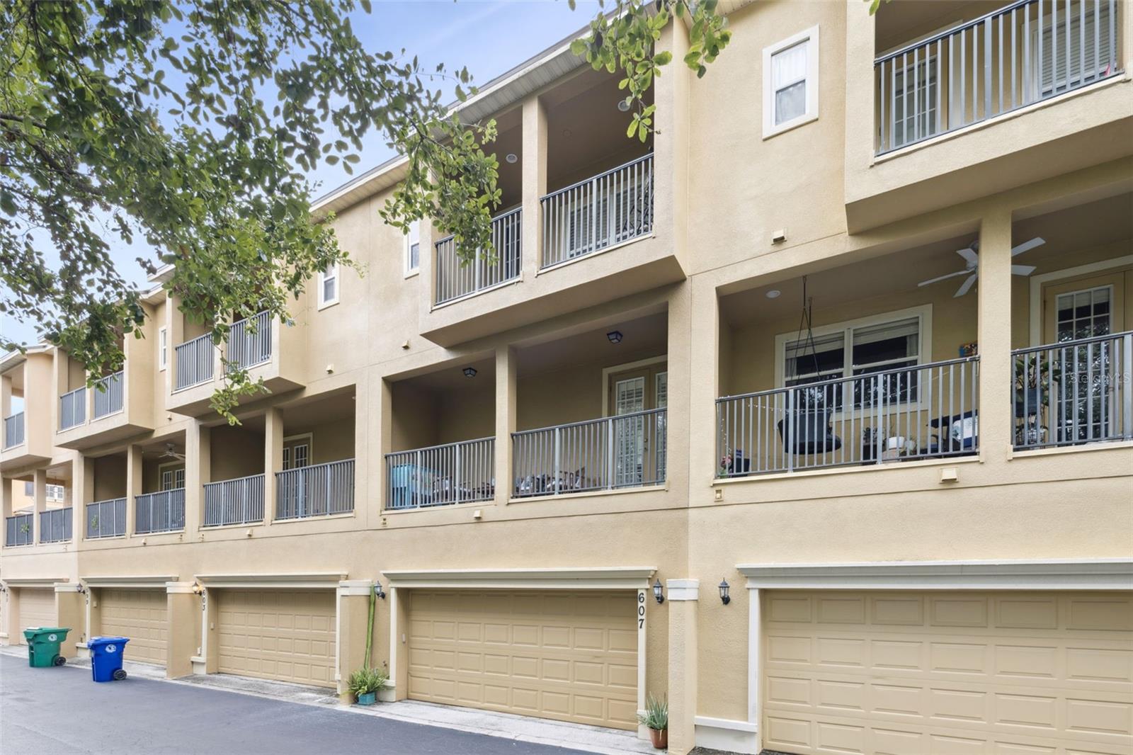 Image 28 of 35 For 607 Pensacola Lane