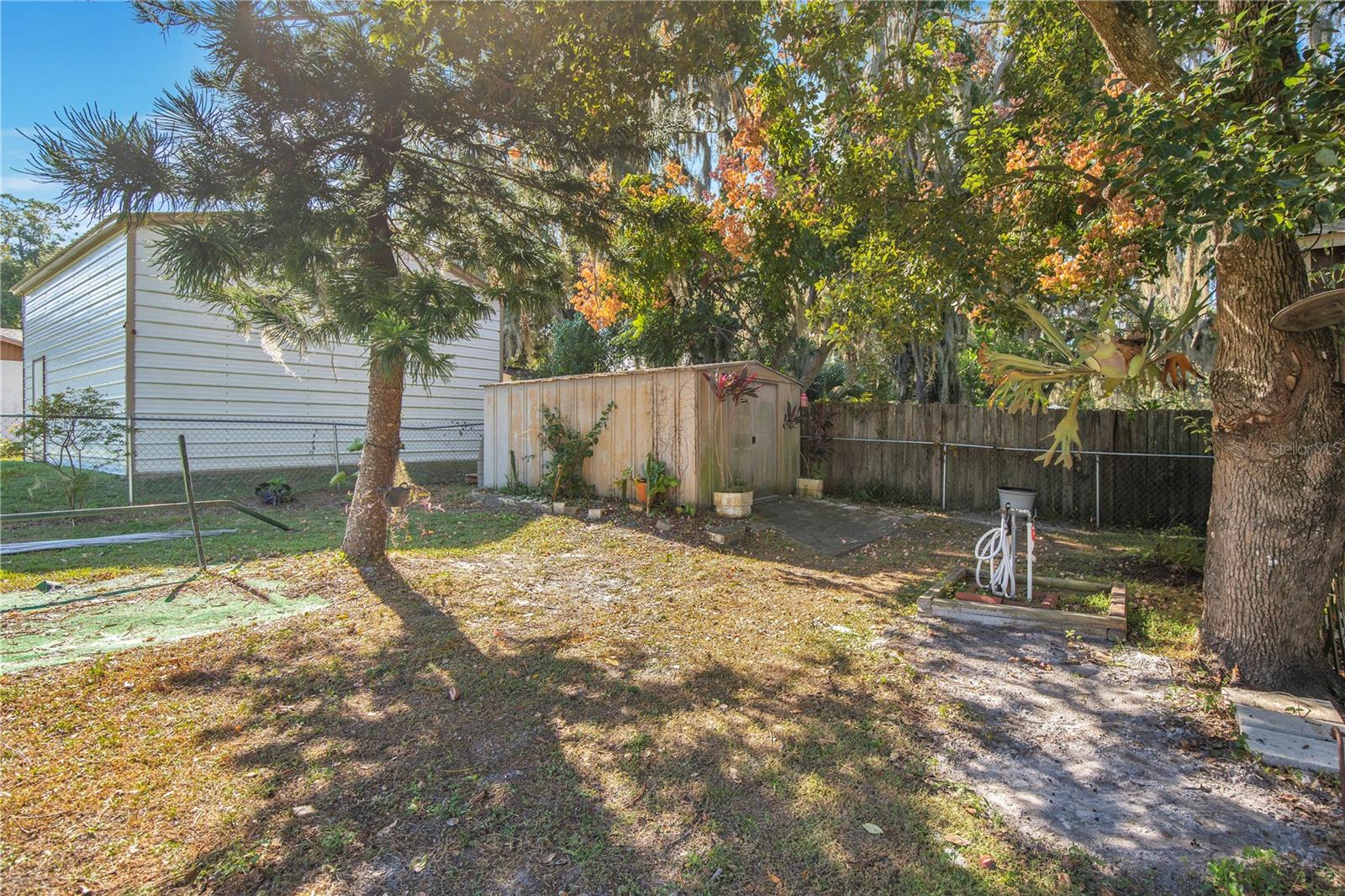 Image 29 of 35 For 11 Aster Drive