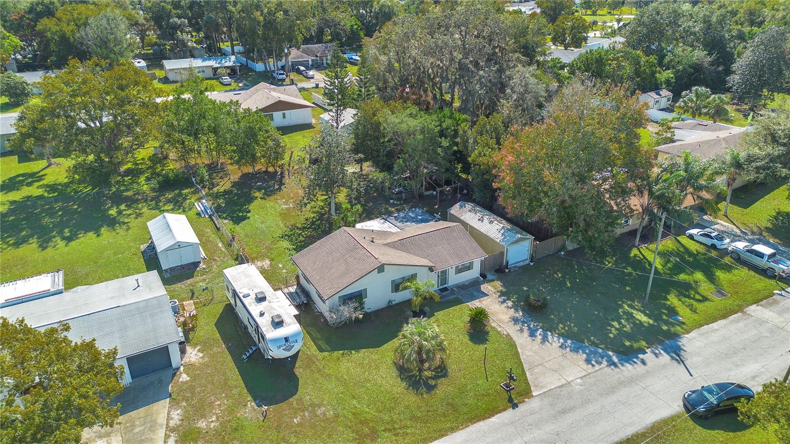 Image 32 of 35 For 11 Aster Drive