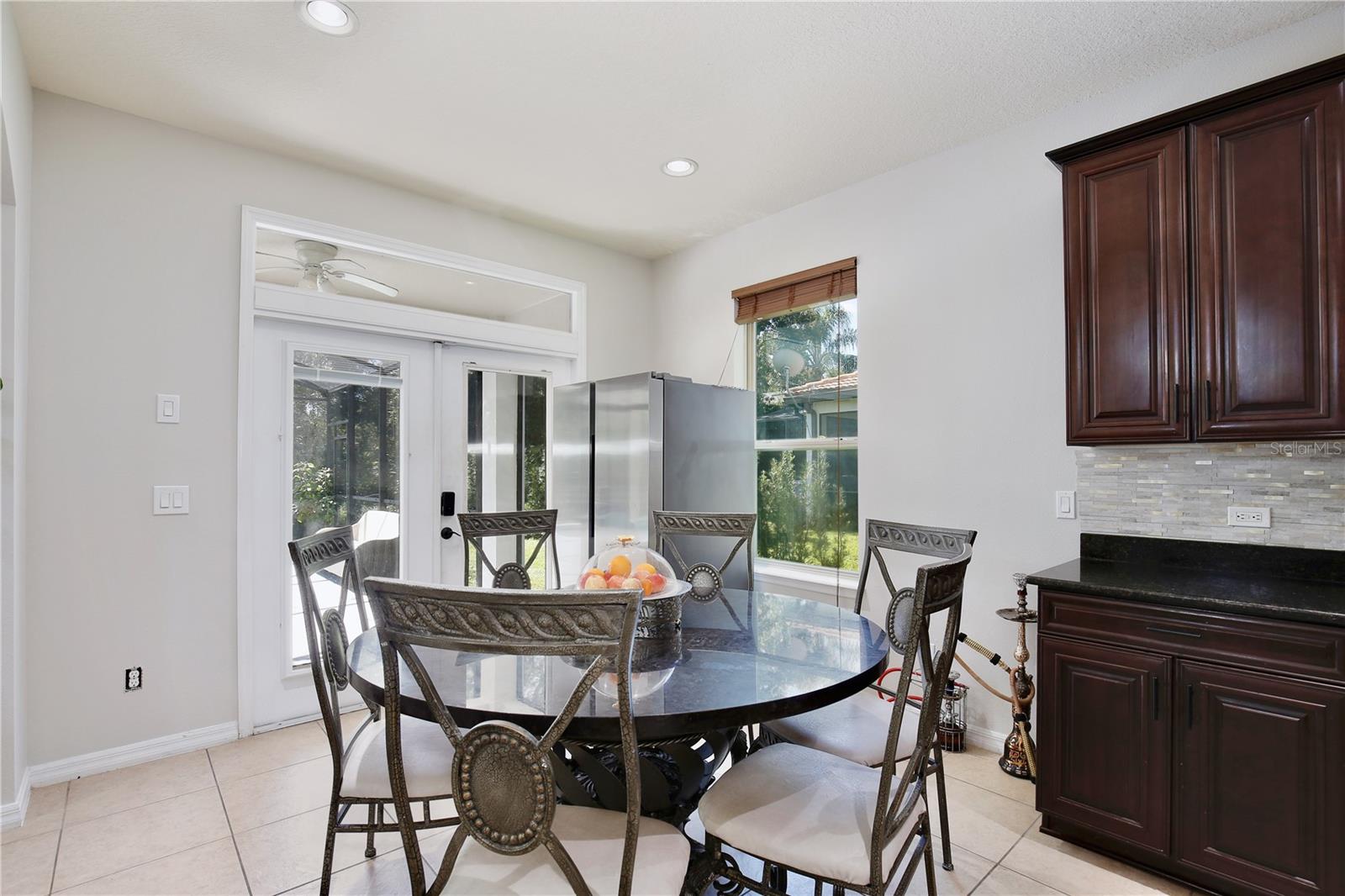 Image 11 of 65 For 450 Terravista Place