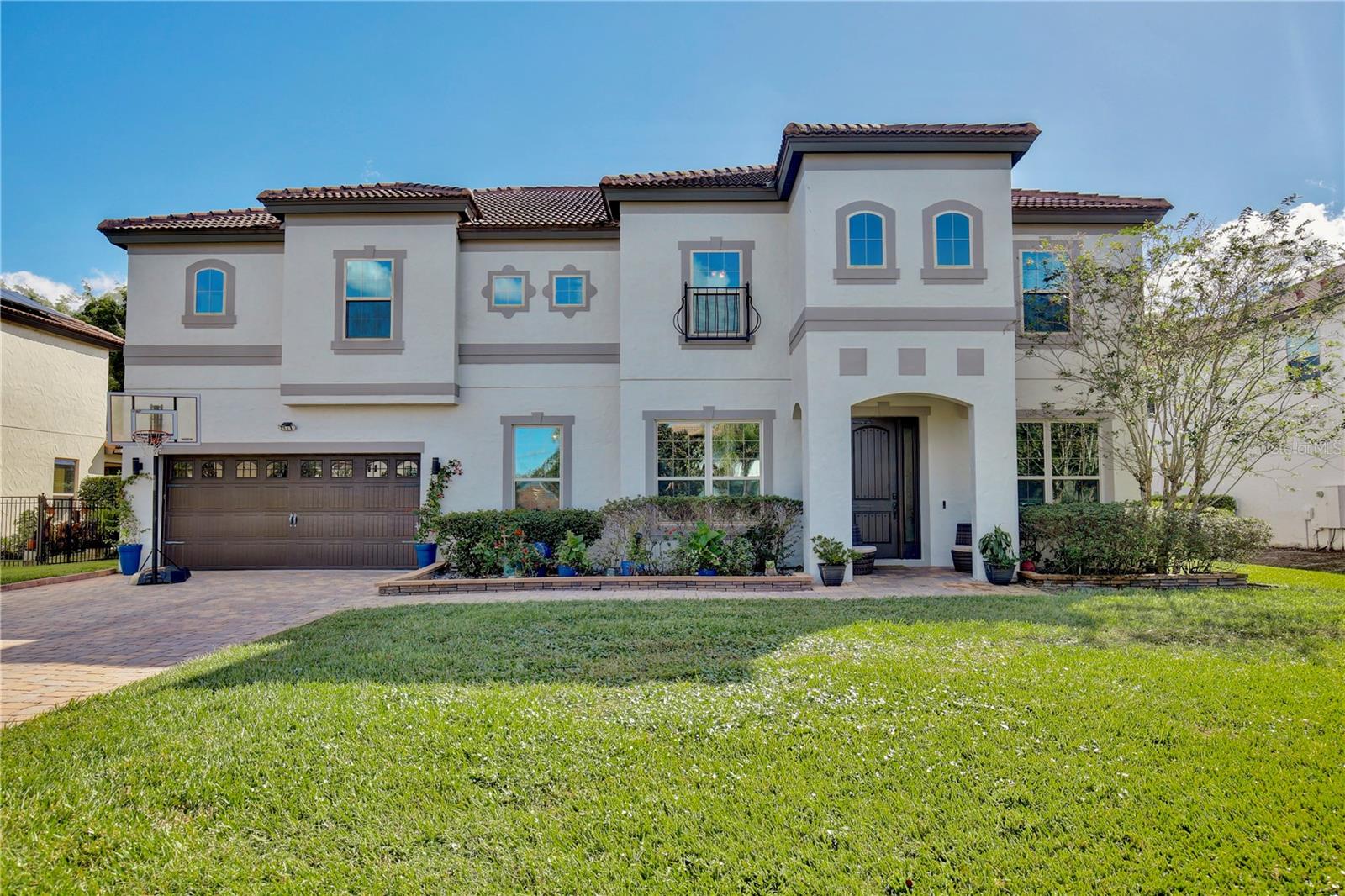 Image 2 of 65 For 450 Terravista Place