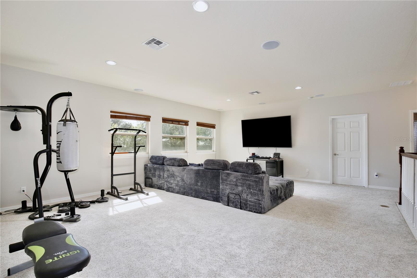 Image 22 of 65 For 450 Terravista Place