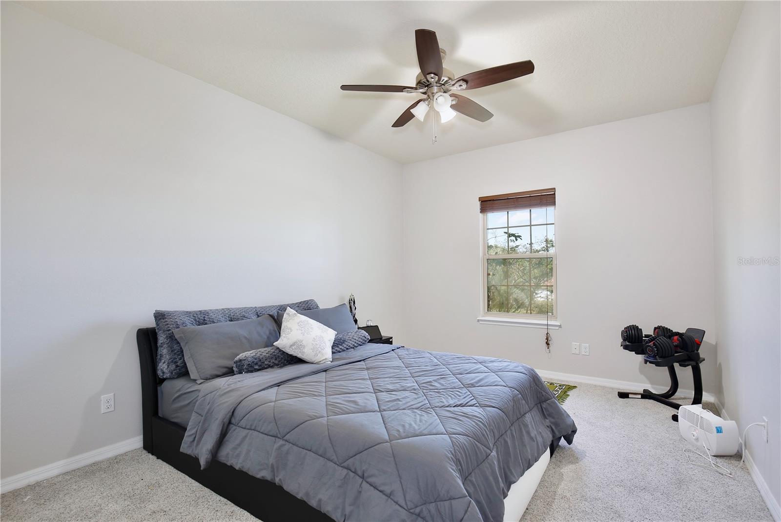 Image 29 of 65 For 450 Terravista Place