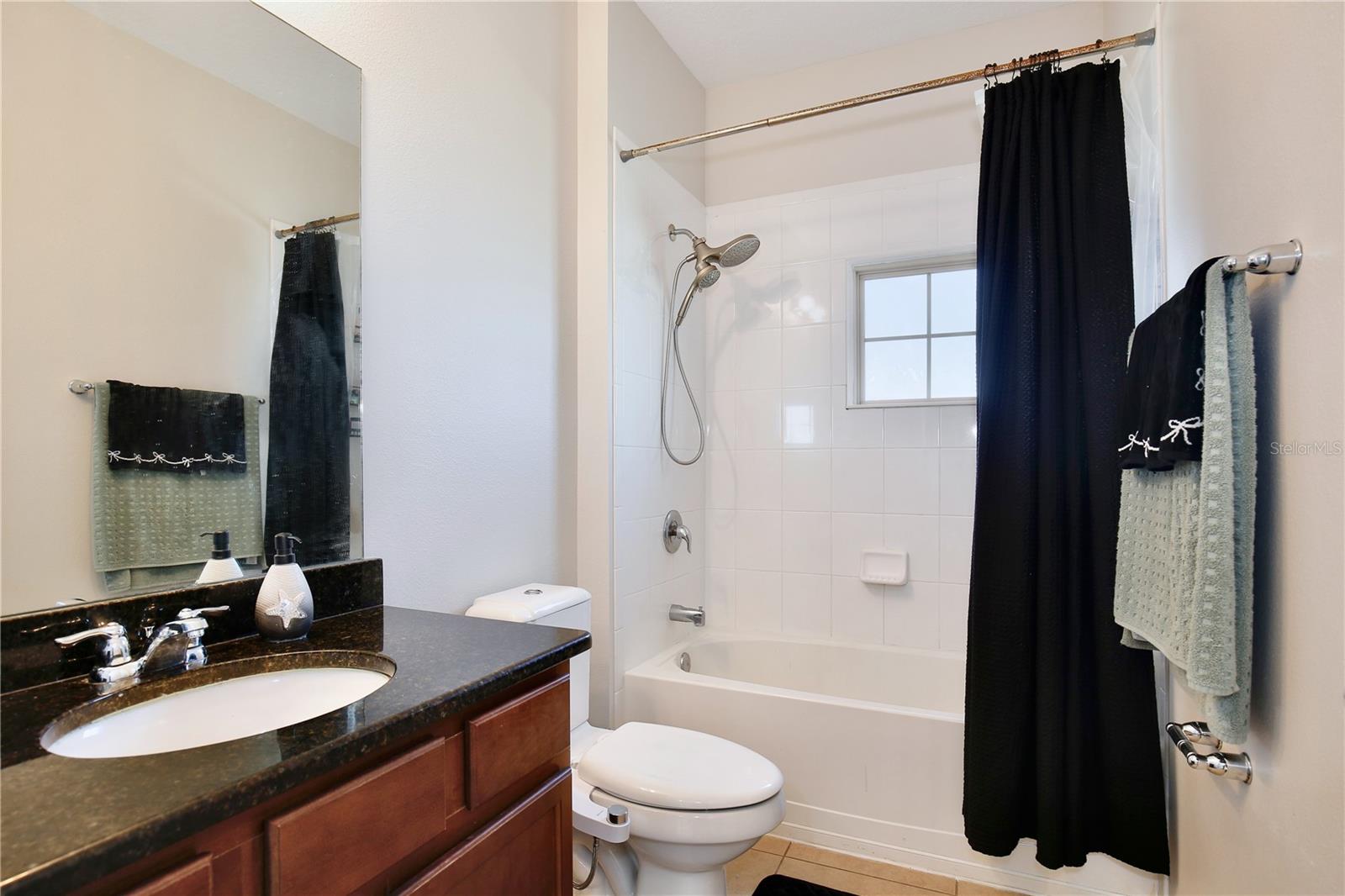 Image 33 of 65 For 450 Terravista Place