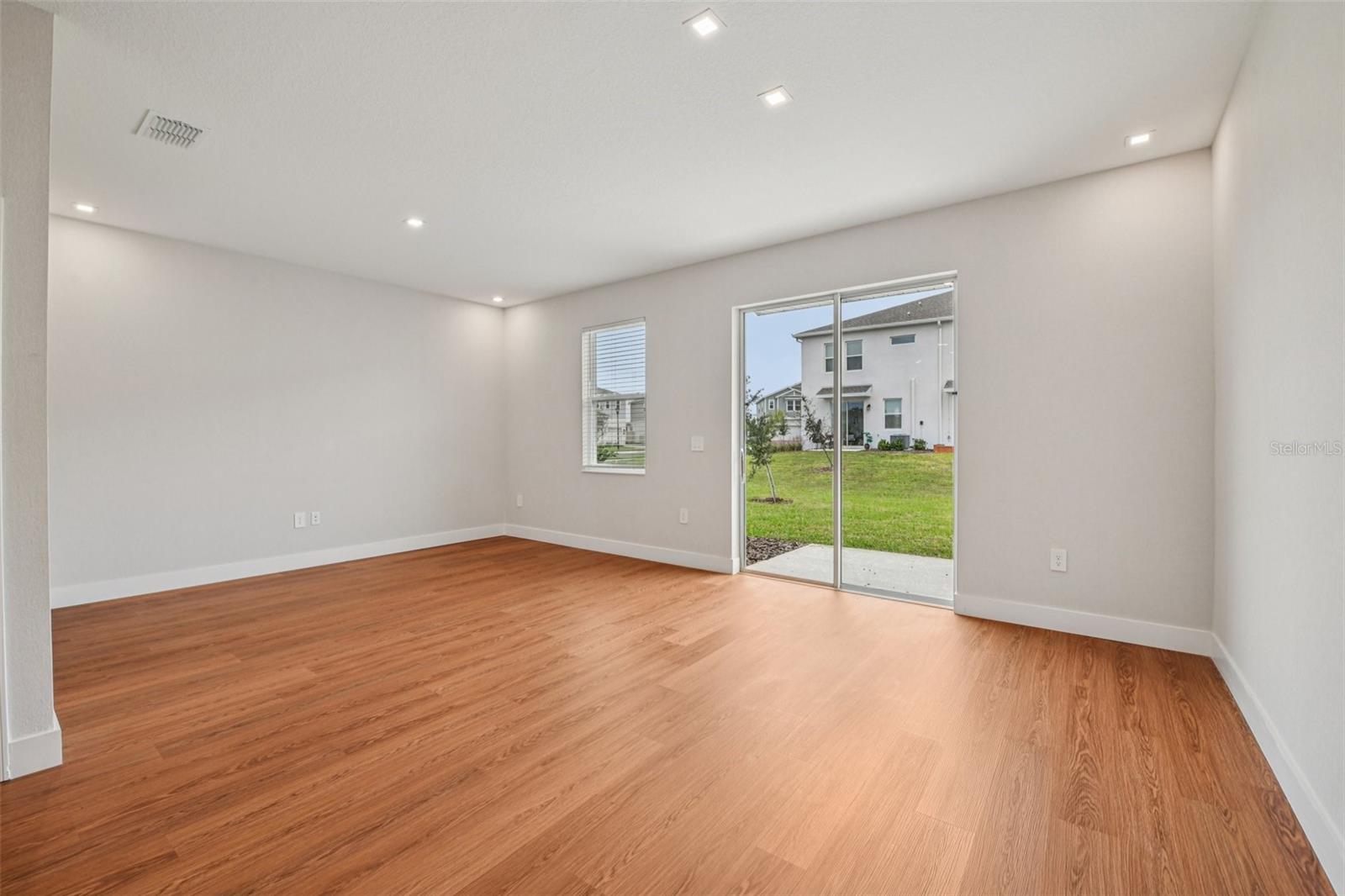 Image 10 of 43 For 6159 Peaceful Park Way