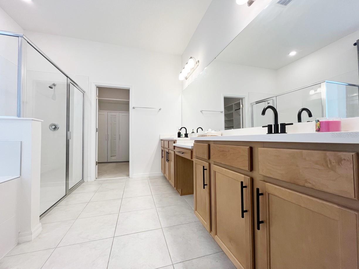 Image 12 of 30 For 15071 Guava Bay Drive