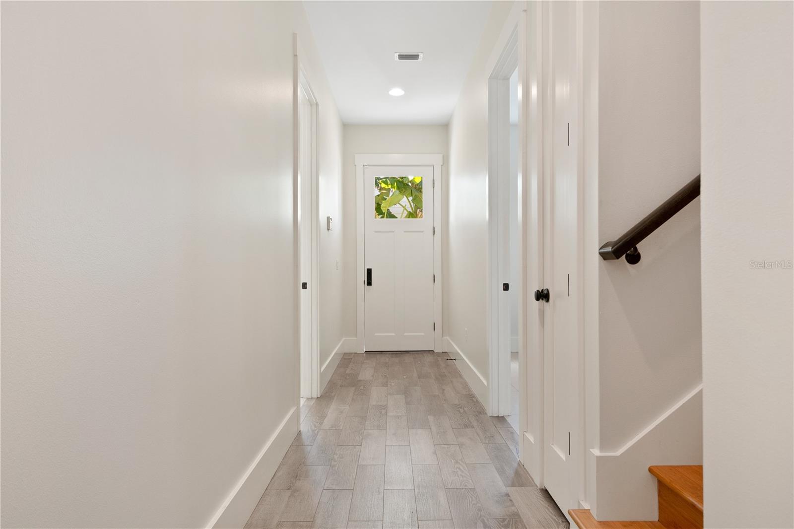 Image 22 of 45 For 2645 Atlantic Avenue